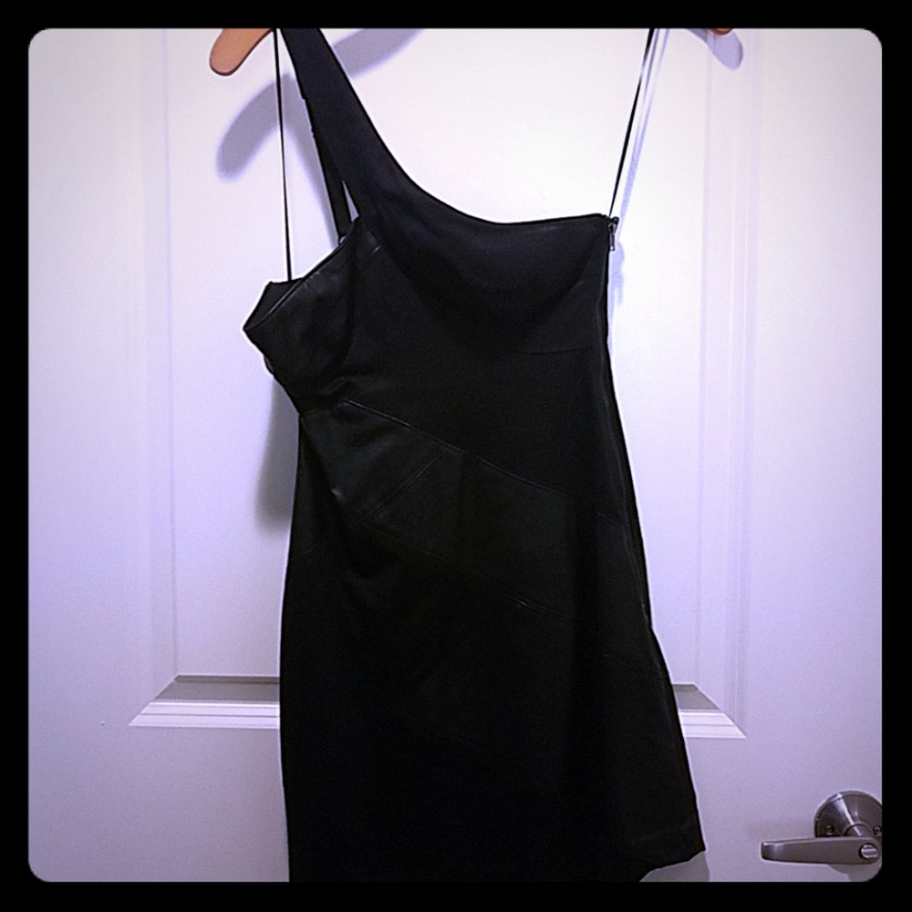 GUESS black dress